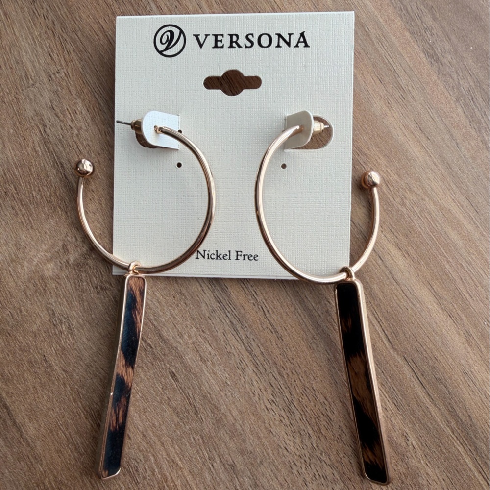 Versona Gold and Tan Hoop Earrings